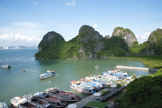 resized ha long tour 500 resize