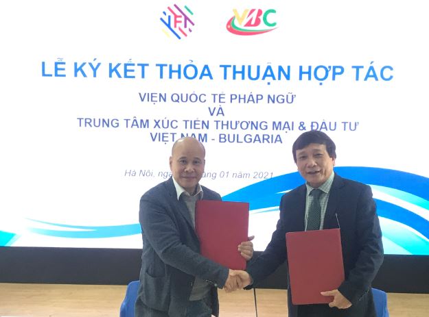 Lễ ký kết Thỏa thuận hợp tác giữa IFI và Trung tâm Xúc tiến Thương mại và Đầu tư Việt Nam – Bulgaria (VBC)